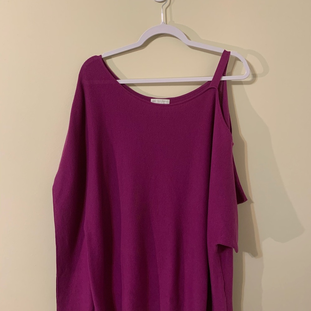New York and Company size Large